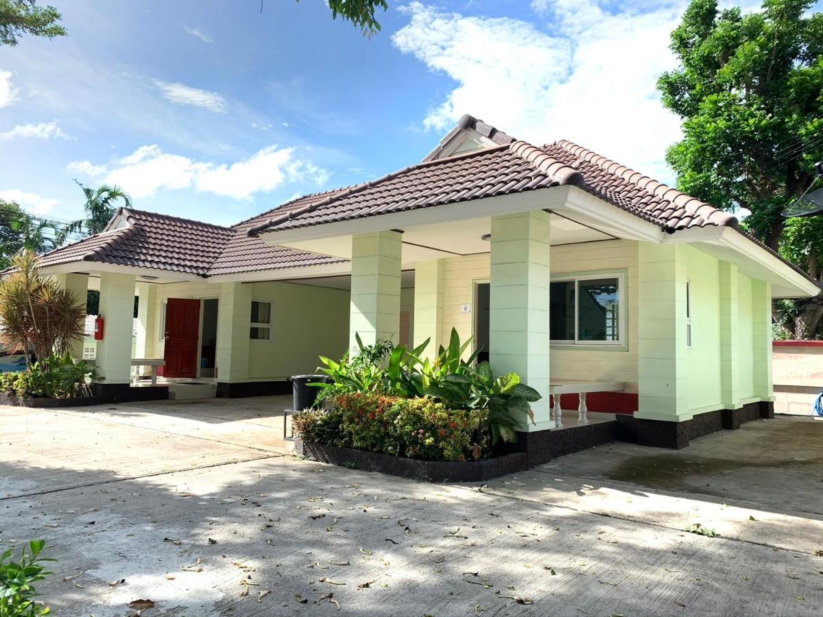 Suanpai Resort Sattahip Exterior foto